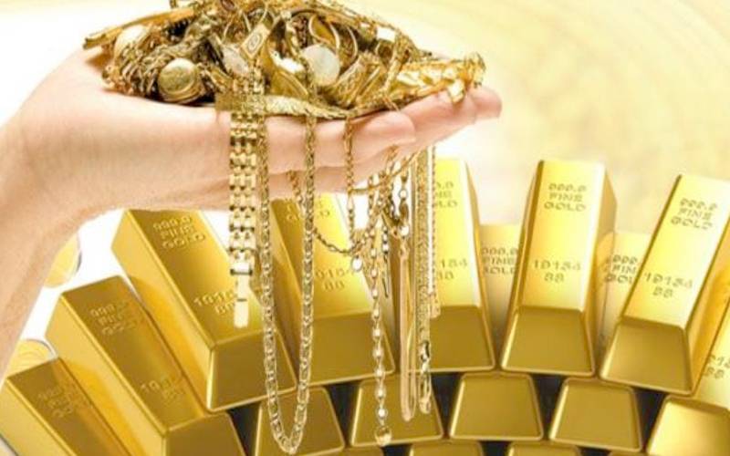 عالمی منڈی میں سونے کی قیمت میں ریکارڈ کمی، 5 سال بعد بڑی گراوٹ