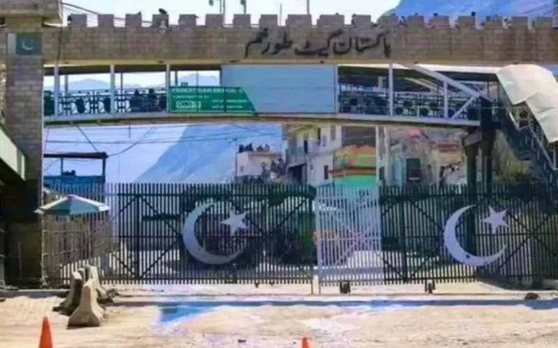 پاک افغان سرحد آج بھی بند، 400 ٹرکوں کا سامان خراب ہوچکا