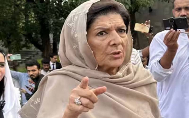  علیمہ خان کے پانچویں مرتبہ ناقابل ضمانت وارنٹ 