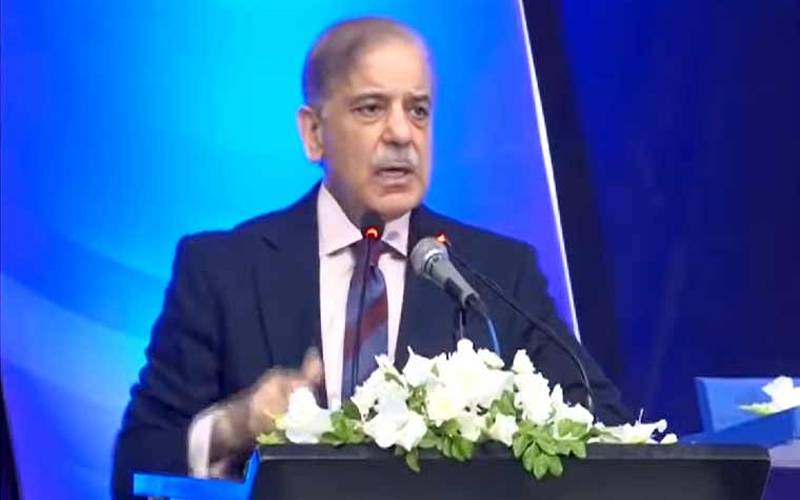 وزیراعظم کا طلبہ کو مصنوعی ذہانت کی تربیت کیلئے سعودیہ بھجوانے کا اعلان