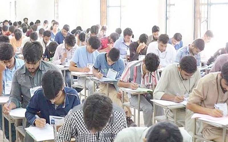 امتحانات سے غیر تجربہ کار نگران عملہ فارغ کرنے کا فیصلہ 
