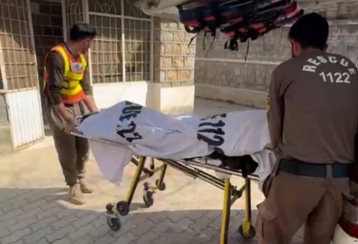  16 سالہ لڑکی سیاحتی مقام پر لگے گول جھولے سے گر کر جاں بحق