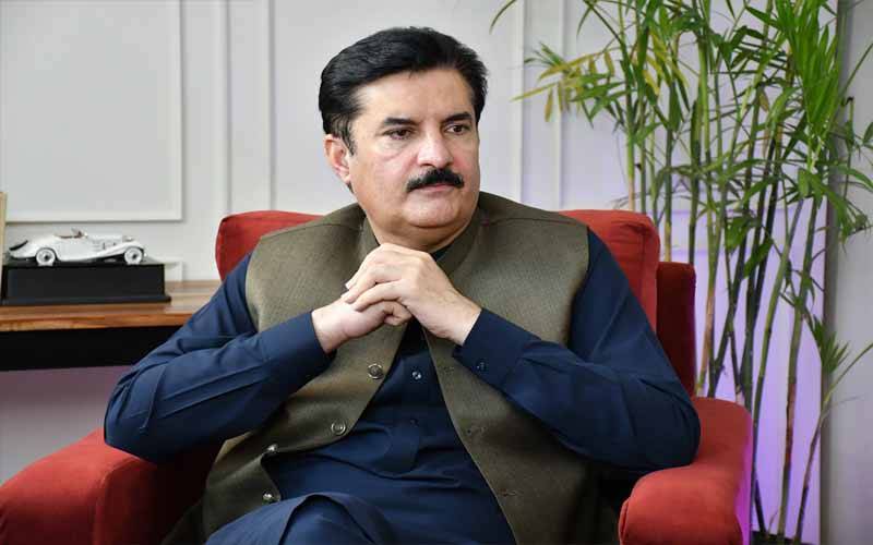 معلوم نہیں میرےشہر کےوزیراعلی کوکیوں نکالا؟گورنرخیبرپختونخوا 