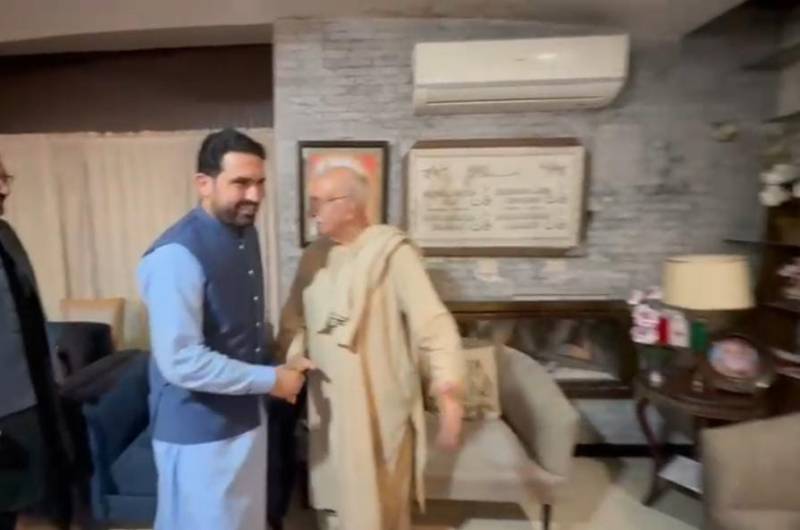 سہیل خان آفریدی کی محمود خان اچکزئی سےملاقات ،بند کمروں میں ہونے والے فیصلوں پہ تحفظات کا اظہار