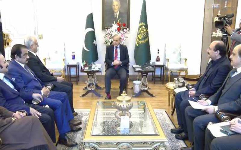وزیراعظم سے اے ایف سی کے صدر و سینئر نائب صدر فیفا کی ملاقات