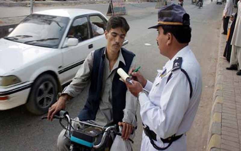 نمبر پلیٹ نہ لگانے والوں کا20ہزار کا چالان،ون وے پر3ہزار کا جرمانہ 