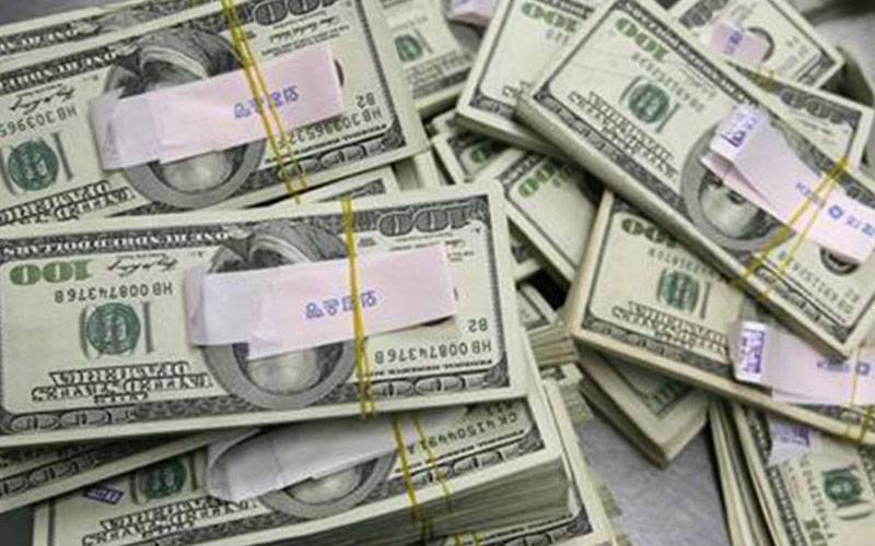 پاکستان عالمی اور ایشیا ترقیاتی بینک سے1 ارب ڈالر کا قرضہ حاصل کرے گا وزارت خزانہ 