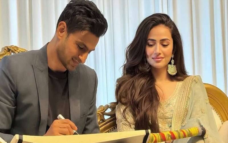 شعیب ملک اورثنا جاوید کی نئی تصاویر سےعلیحدگی کی افواہیں دم توڑ گئیں