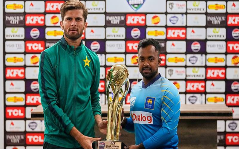  پاکستان اور سری لنکا کے درمیان پہلا ون ڈے آج کھیلا جائے گا 