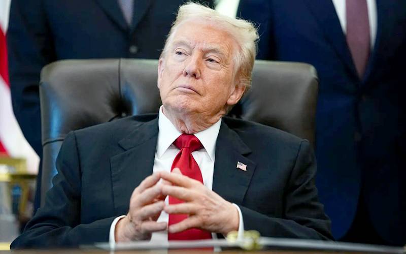 ٹرمپ کا H-1B ویزا پالیسی پر یو ٹرن، غیر ملکی ہنر مند ملازمین کا دفاع