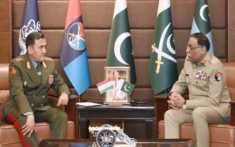 جنرل ساحر شمشاد سے تاجک وزیر دفاع کی ملاقات، باہمی دلچسپی کے امور پر تبادلہ خیال