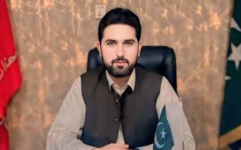 خیبرپختونخوا کے وزیراعلیٰ نے پہلے ہی کابینہ اجلاس میں اعلان جنگ کر دیا