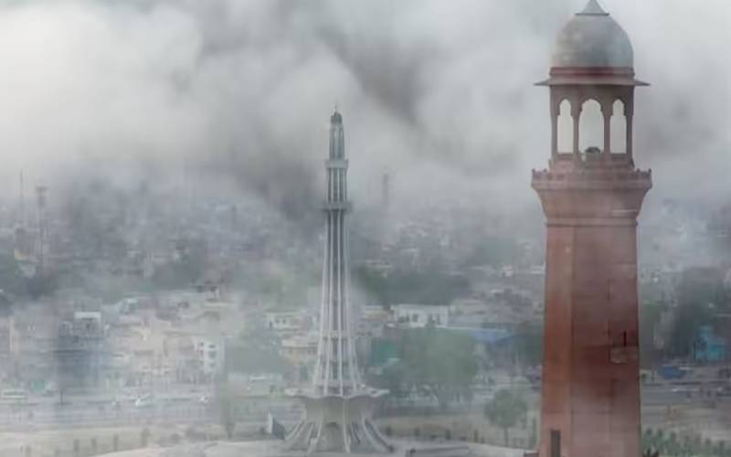 لاہور دنیا کے آلودہ شہروں میں آج بھی دوسرے نمبر پر
