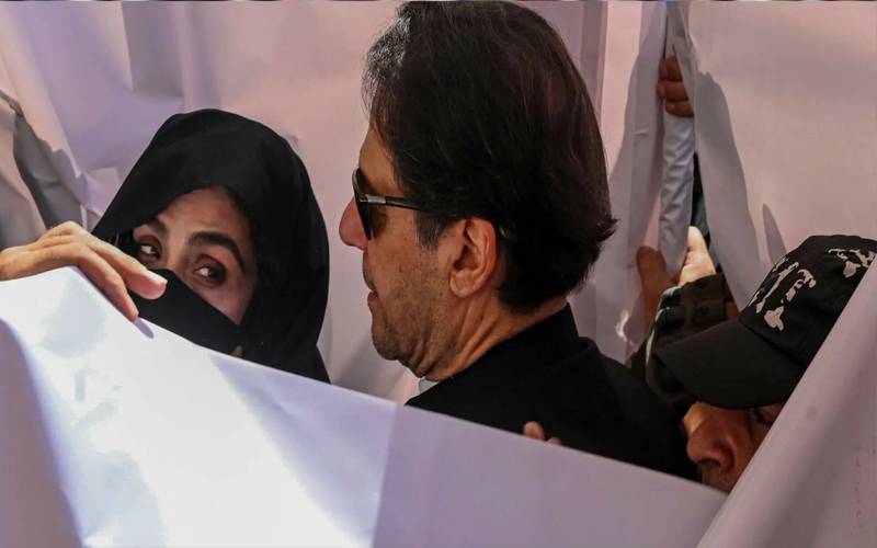 عمران دور پر رپورٹ کی بنیاد انٹرویوز، صرف 10 فیصد مواد سامنے لائے: بشریٰ تسکین