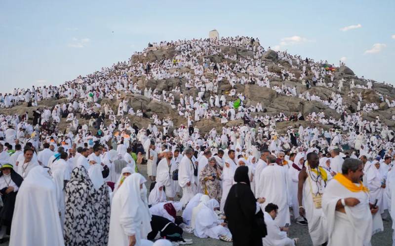  امراض میں مبتلا افراد حج نہیں کرسکیں گے،ڈی پورٹ کرنےکی پالیسی بھی لاگو 