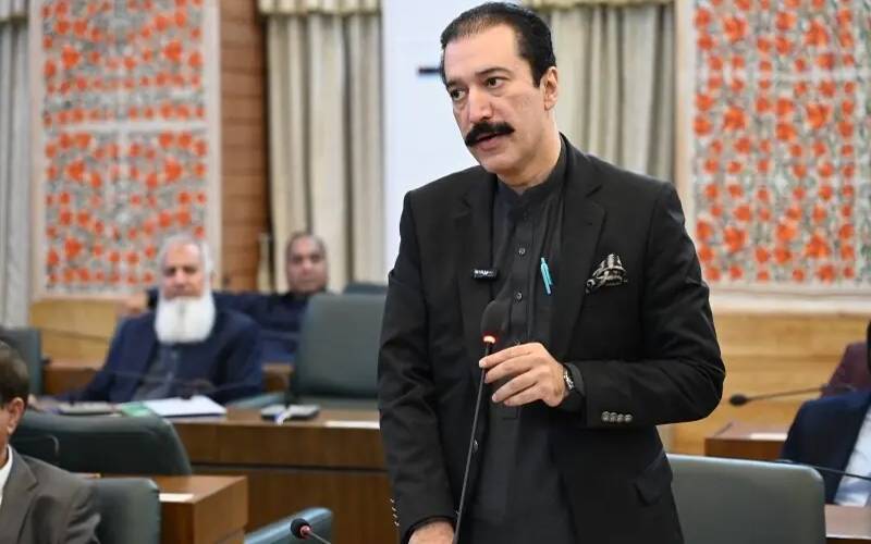 آزادکشمیر کے نو منتخب وزیراعظم فیصل ممتاز کی تقریب حلف برداری آج ہوگی