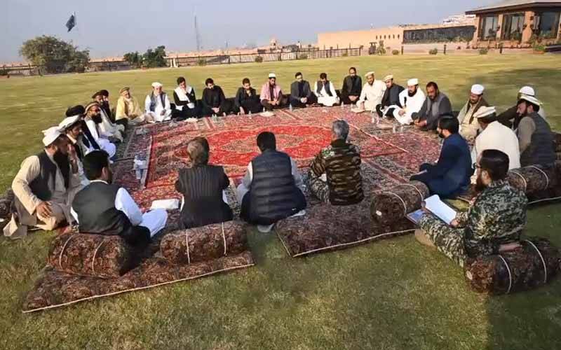 قلعہ بالاحصار پشاور میں ایف سی خیبرپختونخوا نارتھ کے زیر اہتمام قبائلی عمائدین کا جرگہ
