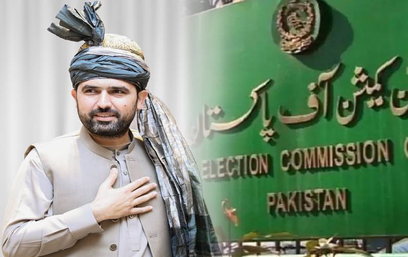 الیکشن کمیشن نے وزیراعلیٰ خیبرپختونخوا کی دھمکیوں کا نوٹس لے لیا