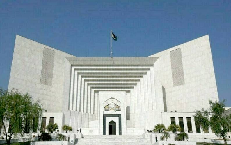 اسلام آباد ہائیکورٹ کے چارججز نے 27 ویں ترمیم سپریم کورٹ میں چیلنج کردی