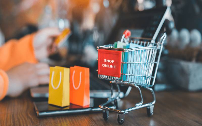 آن لائن شاپنگ کرنے والے ہو جائیں خبردار   خطرے کی گھنٹی بج گئی