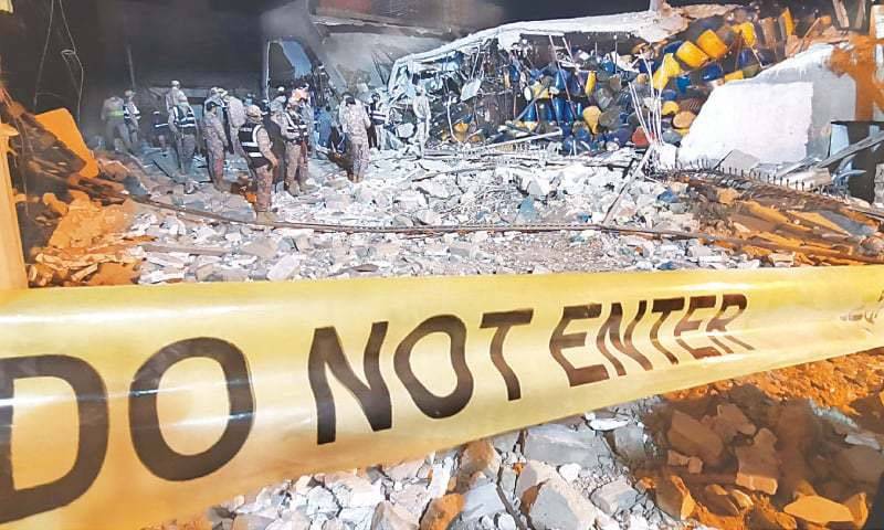 فیصل آباد : کیمیکل پھٹنے سے 20 افراد کی ہلاکت کا مقدمہ درج،فیکٹری مالک، منیجر،5ورکر نامزد