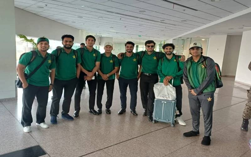 رائزنگ اسٹار ایشیا کپ جیتنے والی پاکستانی ٹیم وطن واپس پہنچ گئی