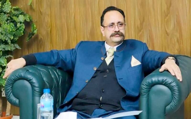 سابق وزیراعظم آزاد کشمیر سردار تنویر الیاس کے وارنٹ گرفتاری برقرار
