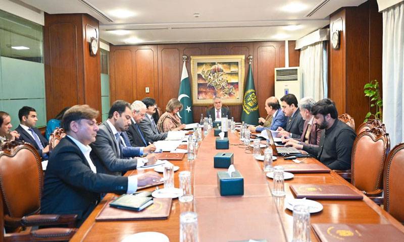 اسحاق ڈار کی زیرصدارت کھیلوں کے فروغ کا اجلاس،سپورٹس ایونٹس بڑھانے پر غور