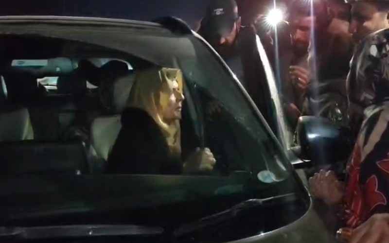 پولیس اور پی ٹی آئی قیادت کے مذاکرات کامیاب،عمران خان کی بہنوں کا دھرناختم