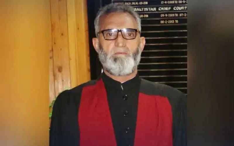 نگران وزیراعلیٰ گلگت بلتستان نے عہدے کا حلف اٹھالیا
