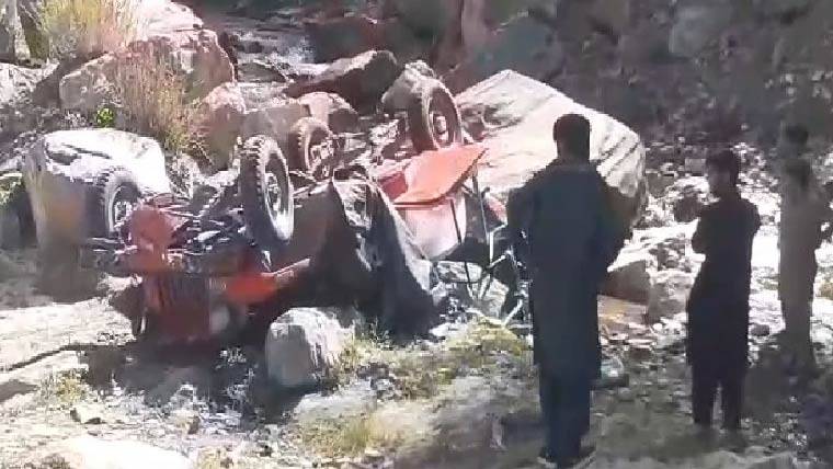 ایبٹ آباد، تیز رفتار جیپ کھائی میں جاگری، 5افراد جاں بحق 
