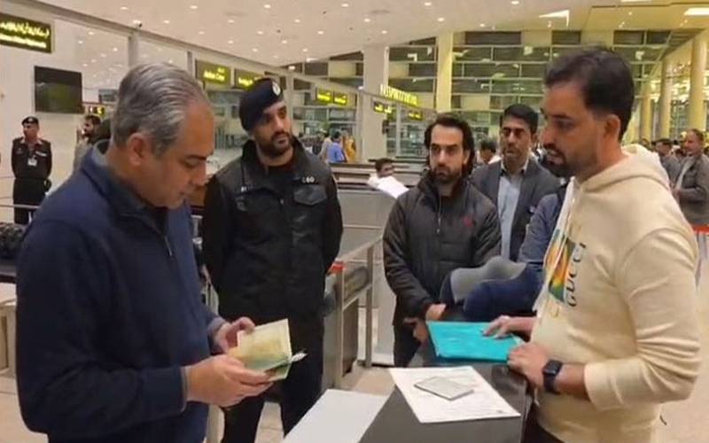  ایجنٹ مافیا پیسوں کے لالچ میں معصوم لوگوں کے مستقبل سے کھیل رہا ہے: محسن نقوی