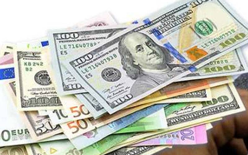 ڈالر، سعودی ریال، یورو ، برطانوی پاؤنڈ سستا
