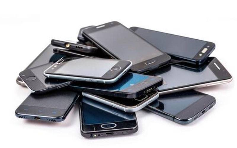 سیکنڈ ہینڈ موبائل خریدنے سے پہلے کون سی باتوں کا خیال رکھنا چاہیے؟