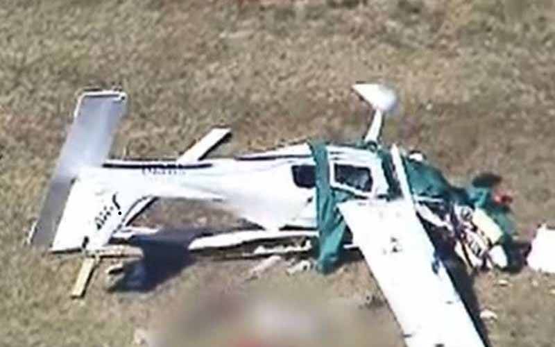  دوران پرواز طیارے آپس میں ٹکرا گئے، پائلٹ ہلاک