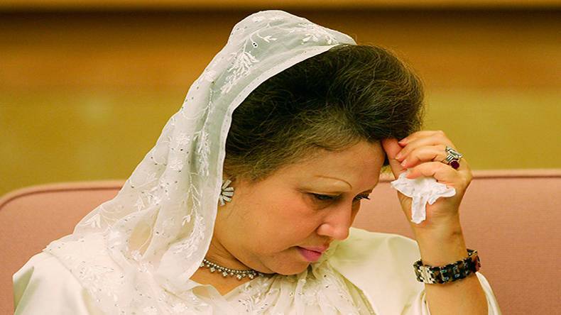 آئی سی یو میں زیرِ علاج خالدہ ضیاء کی حالت مزید خراب، وینٹی لیٹر پر منتقل 