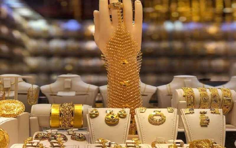  سوناہزاروں روپے سستا، چاندی کی قیمت بلند ترین سطح پر پہنچ گئی