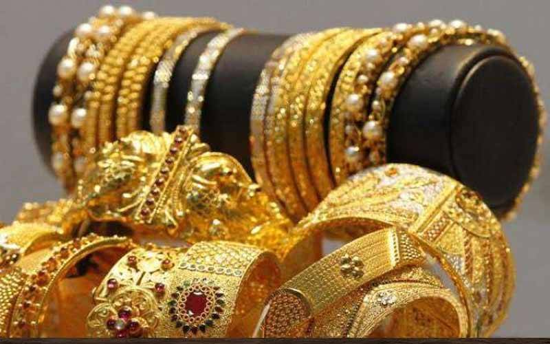 بڑی خوشخبری :سونا مزید سستا ہوگیا،فی تولہ قیمت میں کتنی کمی ہوئی؟ 