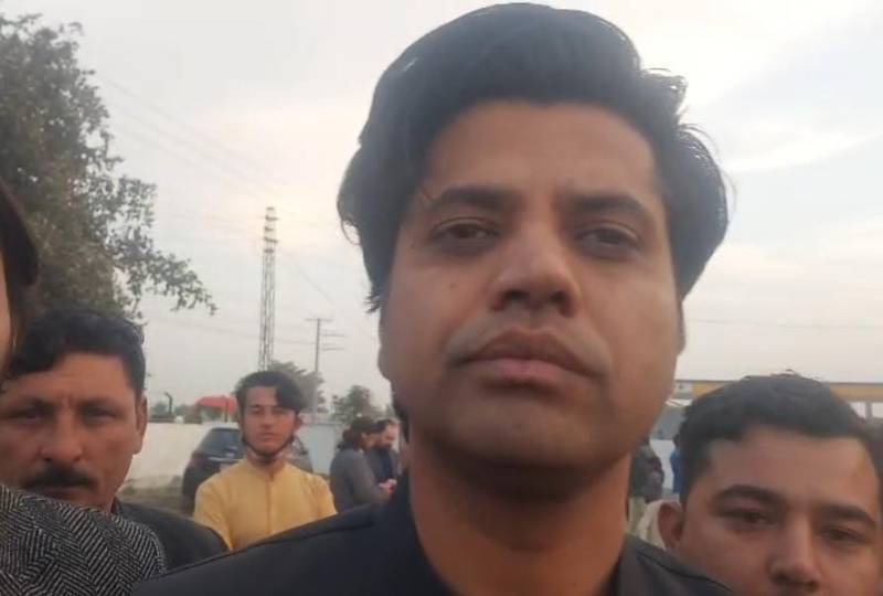 پی ٹی آئی7 دسمبر کو پشاور میں جلسہ کریگی اور اسکا اگلا لائحہ عمل دیں گے، شفیع جان 