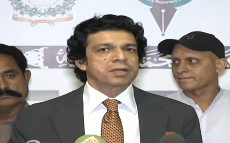 الحمداللّٰہ پاکستانی قوم کو مبارک، فیلڈ مارشل کی بطور چیف آف ڈیفنس تقرری ہوگئی، فیصل واوڈا