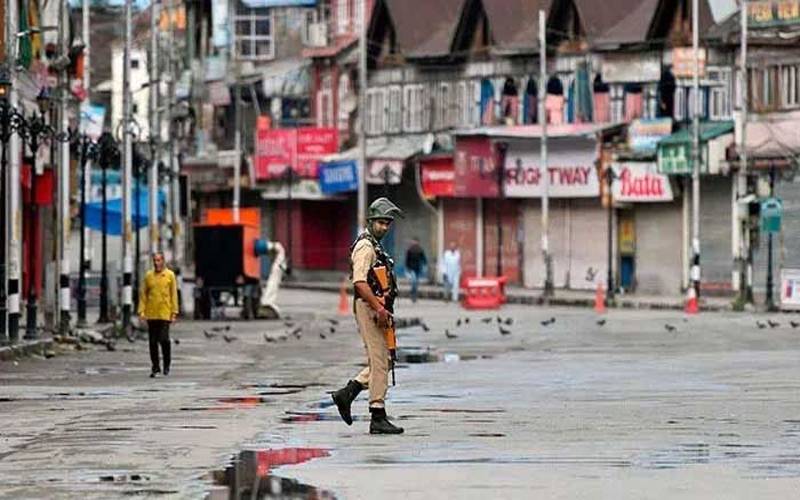 کشمیر کی خصوصی حیثیت ختم کیے جانے کے بعد مقبوضہ وادی کی صورتحال ابتر ہو چکی: بھارتی میڈیا 