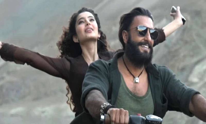  رنویر سنگھ کی نئی فلم ’دھورندھر‘ کا باکس آفس پر پہلے ہی روز 27 کروڑ کا بزنس 
