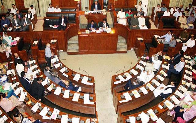 سندھ اسمبلی اجلاس، پاک فوج کی حمایت اور ان پر تنقید کے خلاف قرارداد متفقہ طور پر منظور 