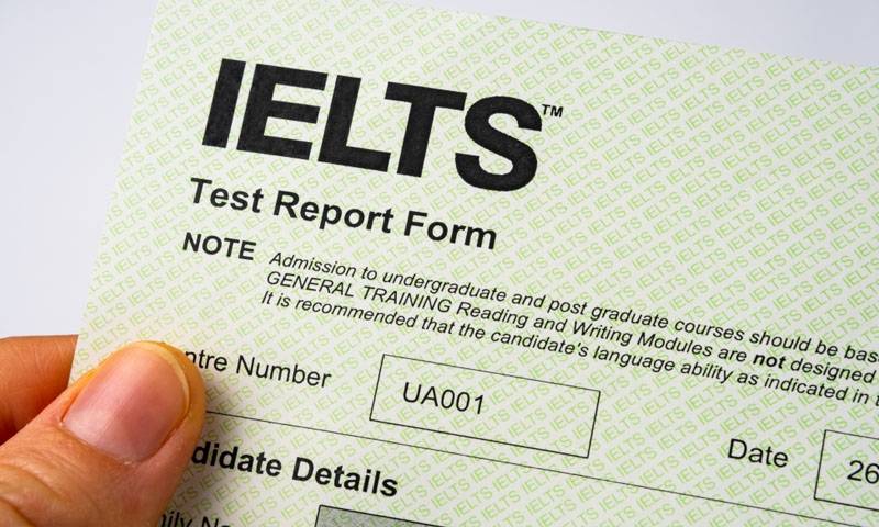 IELTS فیل ہزاروں افراد کو برطانوی ویزے جاری