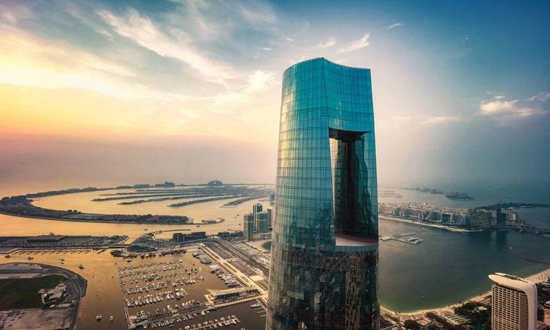 دبئی میں دنیا کا بلند ترین ہوٹل کھل گیا