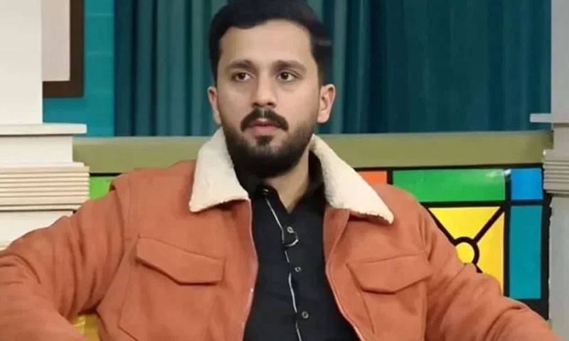 برطانیہ نے پاکستانی یوٹیوبر رجب بٹ کو ملک بدر کردیا