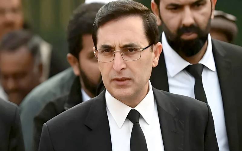 مائنس ون ہوا تو کوئی باقی رہے گا نہ حالات کنٹرول میں آئیں گے:بیرسٹر گوہر