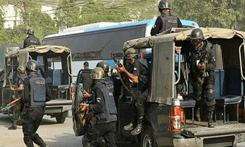 رحیم یار خان میں پولیس مقابلےکے دوران 5 ڈاکو ہلاک