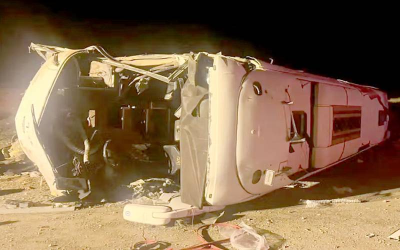  ایران میں مسافر بس کو حادثہ، 13 افرادجاں بحق