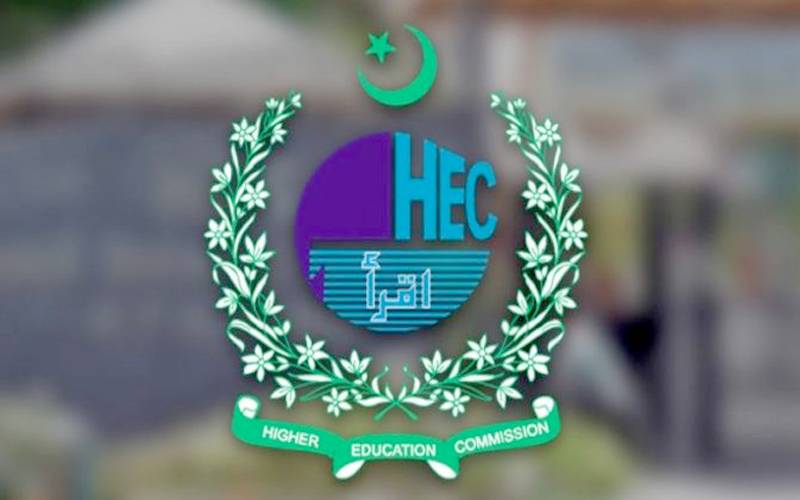 چیئرمین ہائر ایجوکیشن کمیشن کے عہدے کےلیے 3 نام وزیر اعظم کو ارسال